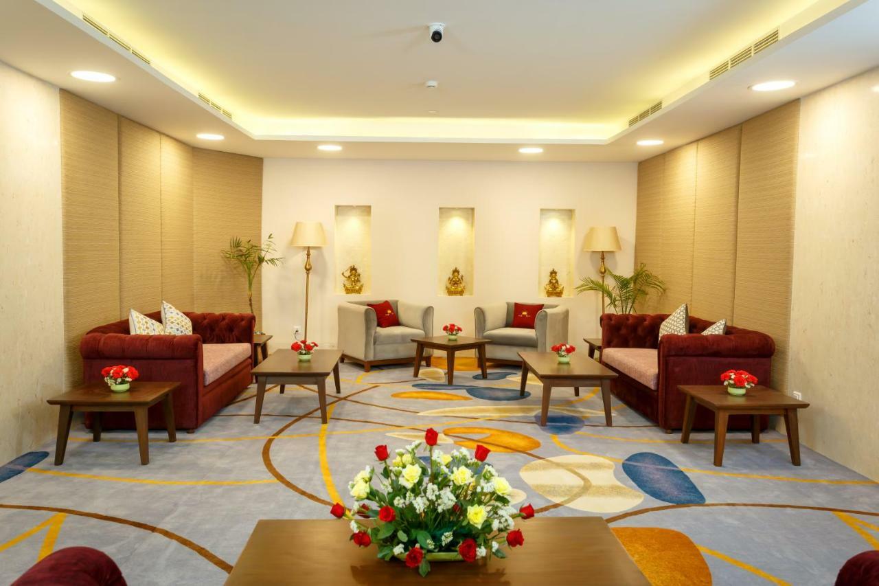 Hotel Crowne Imperial Catmandu Exterior foto